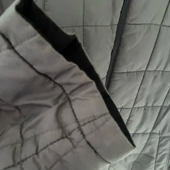 Men’s Reversible Jacket - Picture 3 of 12